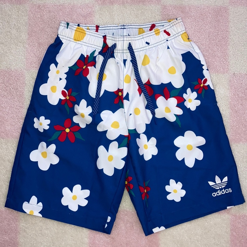 *LIMITED EDITION* adidas board shorts